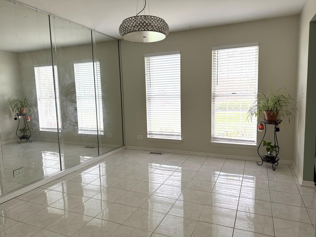 1541 Stevens Drive - Photo 7