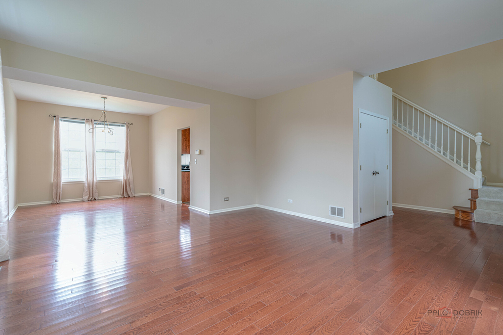 1101 Andover Drive - Photo 4