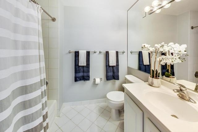 345 N La Salle Drive - Photo 13