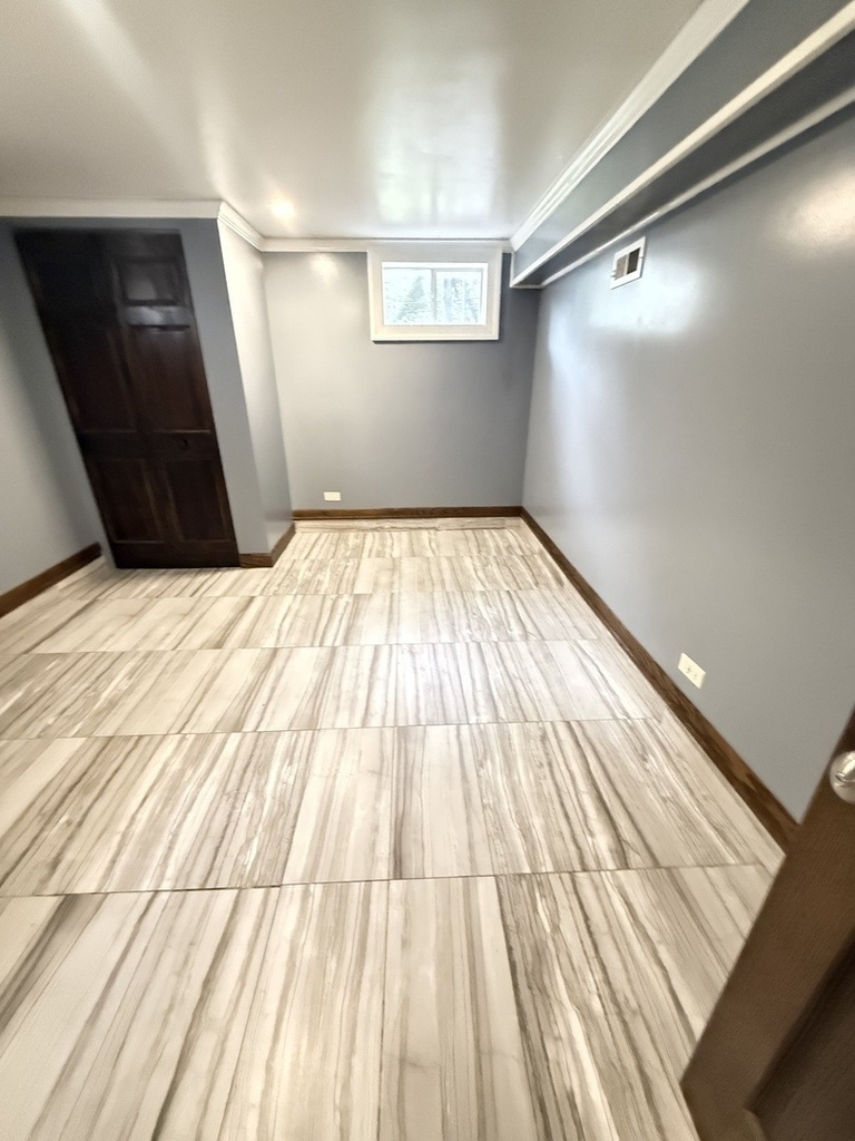 1030 Crescent Court - Photo 22