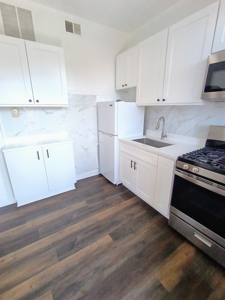 3514 N Broadway Street - Photo 4