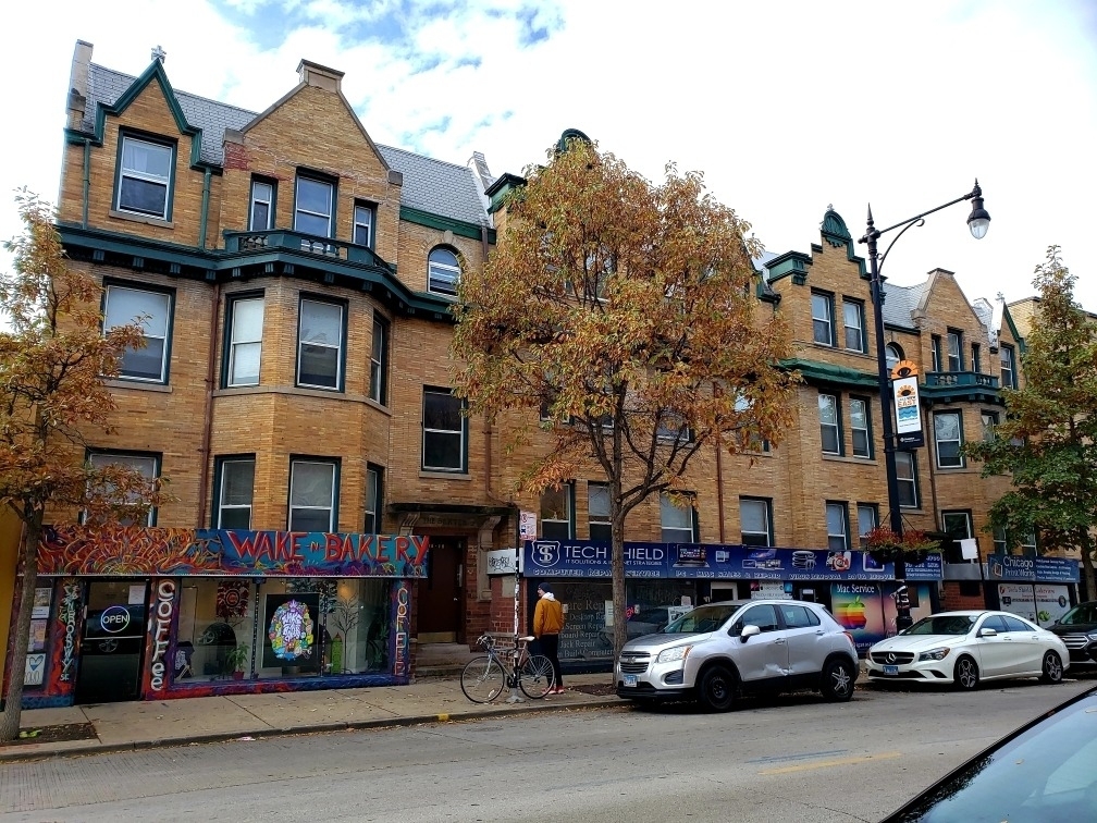 3514 N Broadway Street - Photo 0