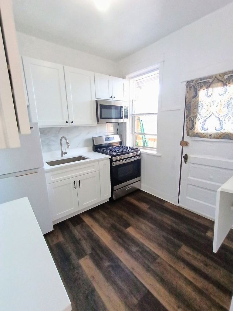 3514 N Broadway Street - Photo 3