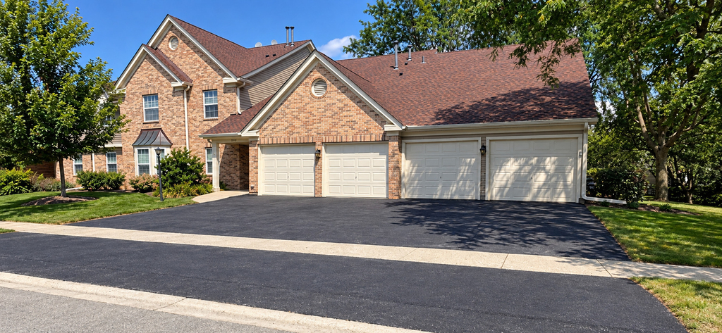 2858 Meadow Lane - Photo 0