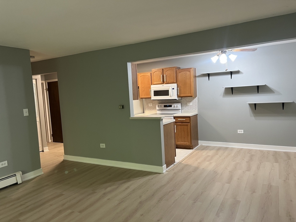 7425 Brookdale Drive - Photo 4
