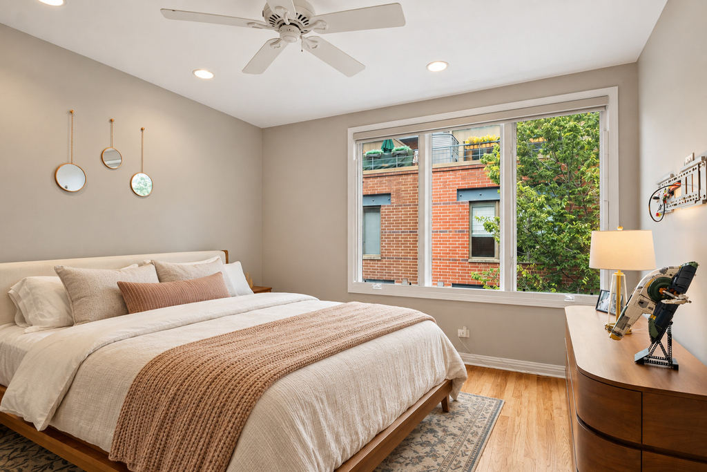 310 N Clinton Street - Photo 14