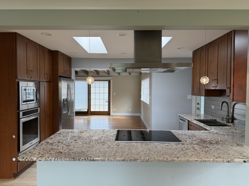 4205 N Newland Avenue - Photo 2