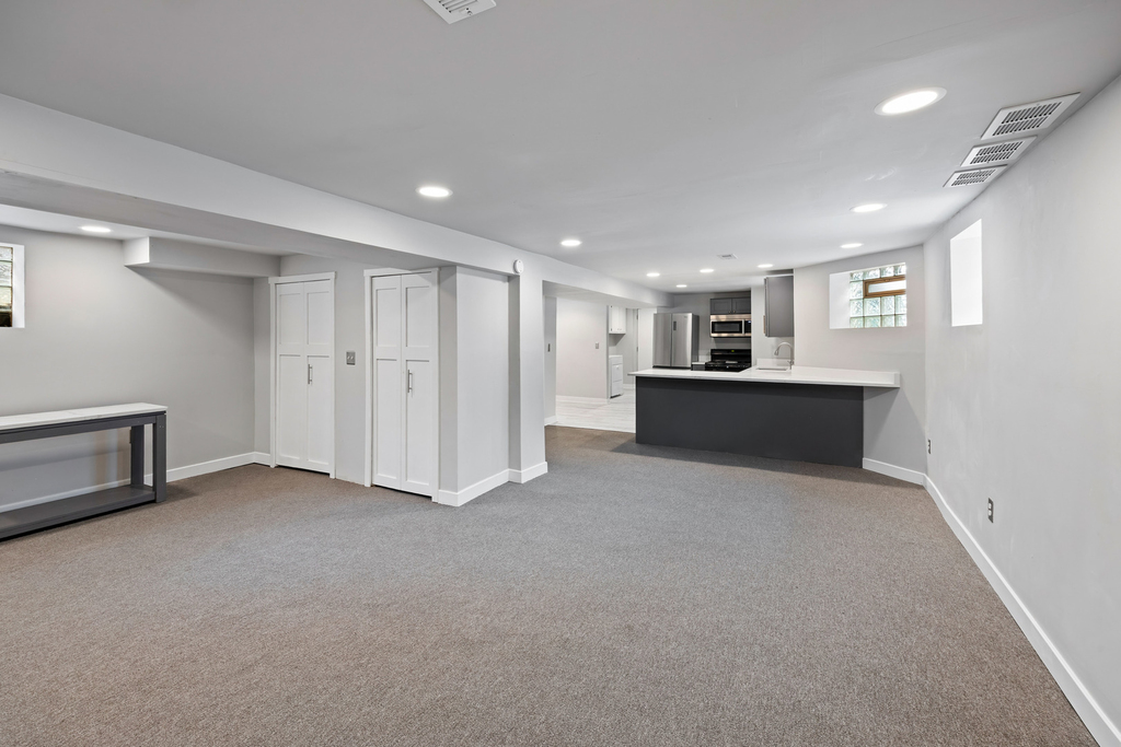 4647 N Winchester Avenue - Photo 13
