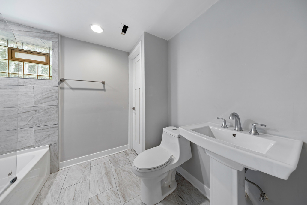 4647 N Winchester Avenue - Photo 15