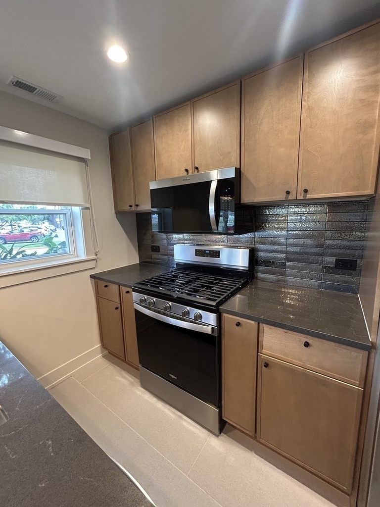 7701 W Marwood Avenue - Photo 4