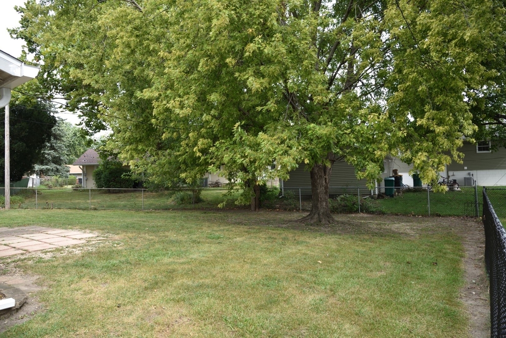 713 Cascade Avenue - Photo 17
