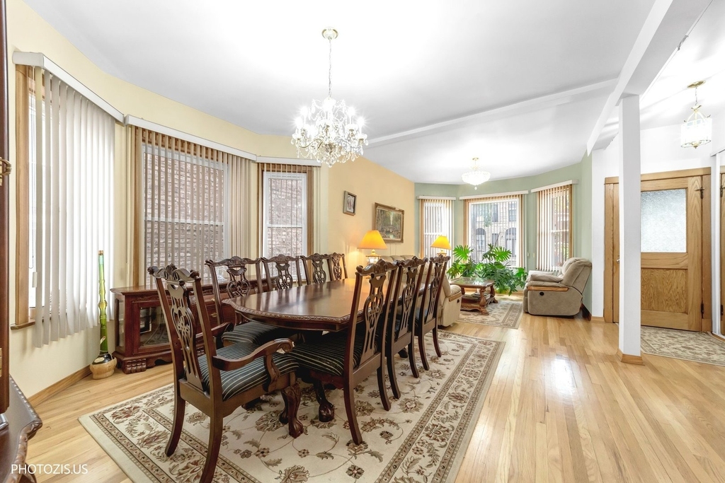 2523 W Iowa Street - Photo 9