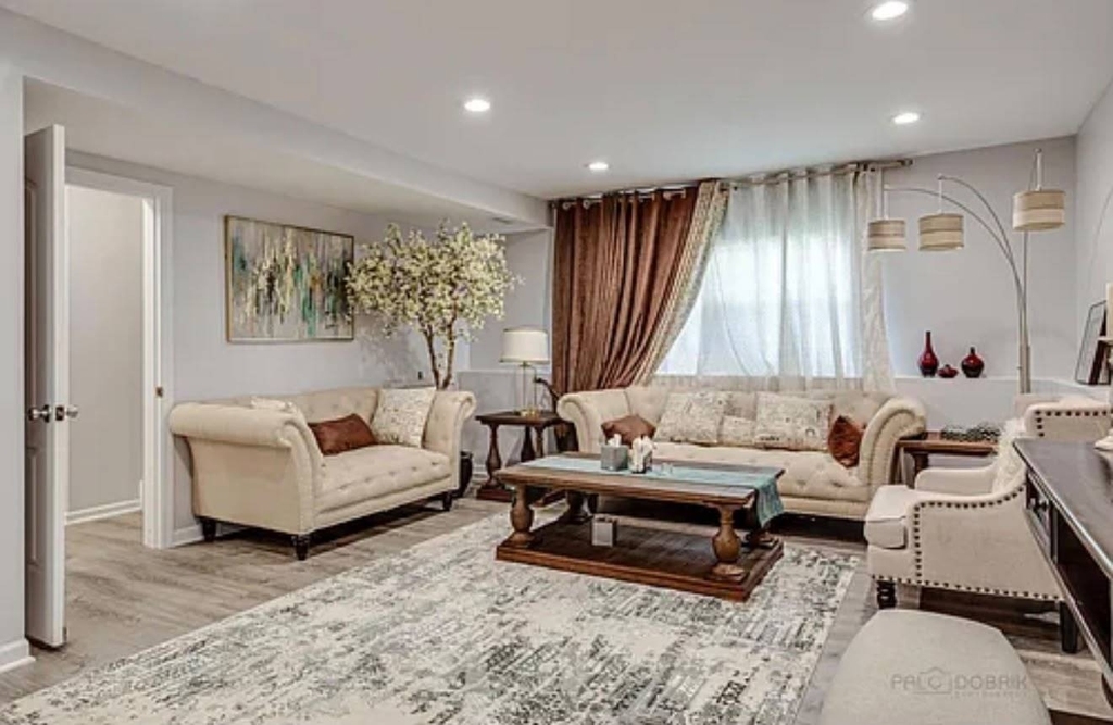 4625 Huntington Boulevard - Photo 3