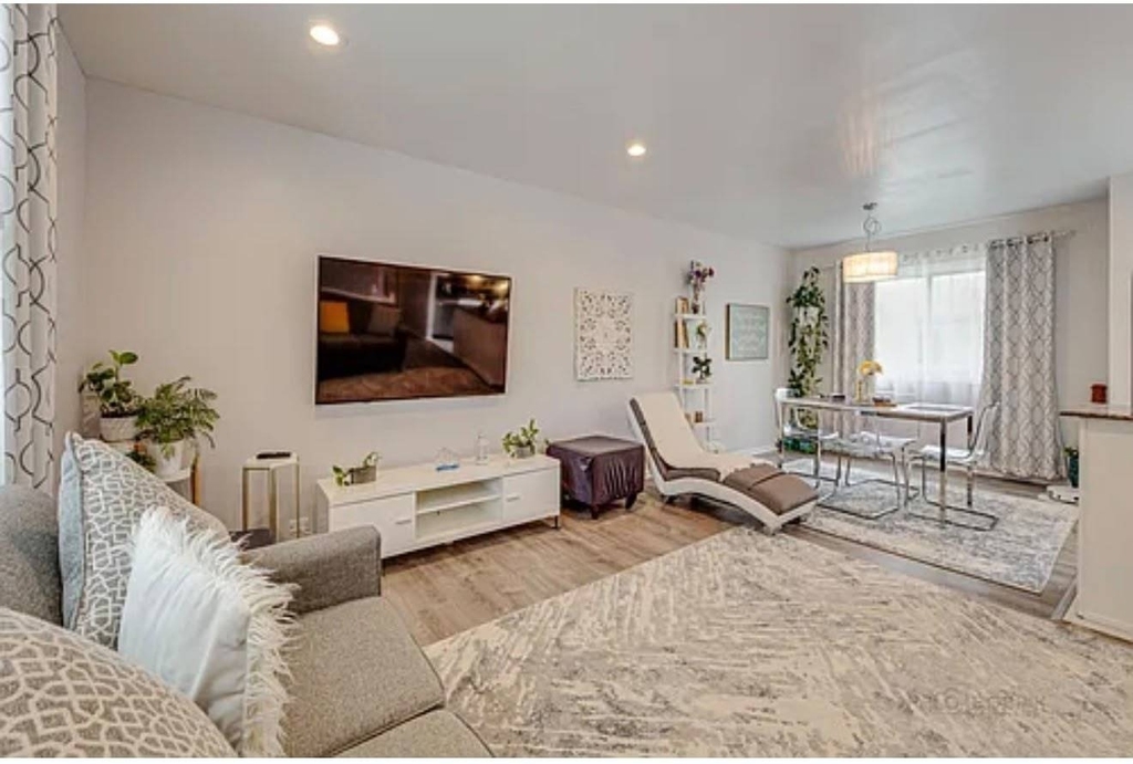 4625 Huntington Boulevard - Photo 5