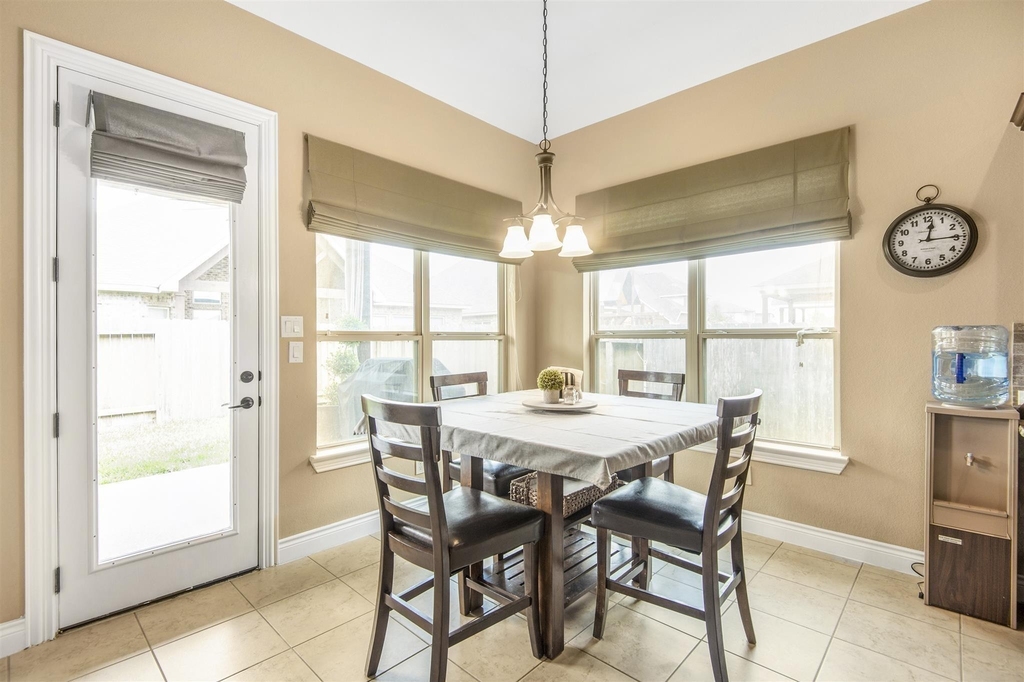 321 Westwood Drive - Photo 8