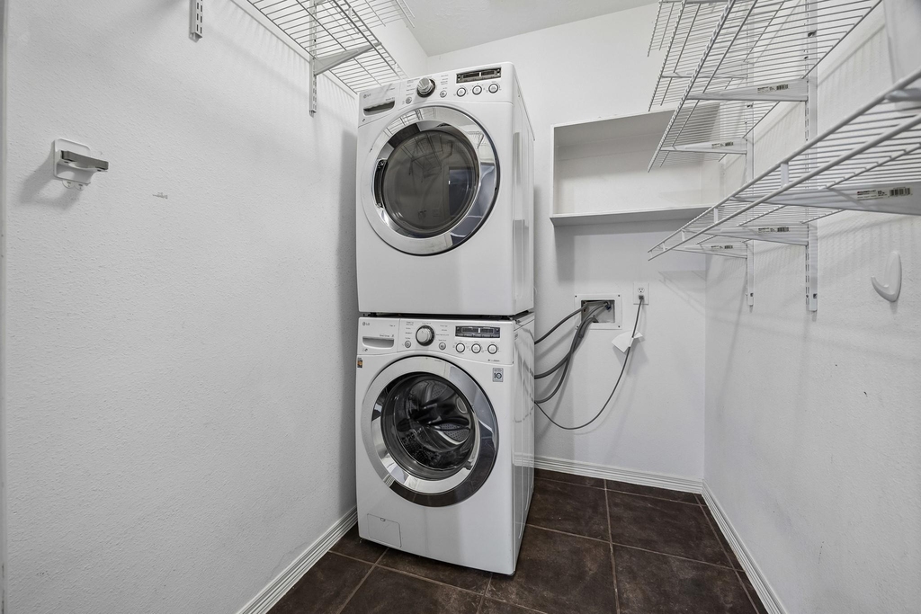 1334 Ella Place - Photo 31