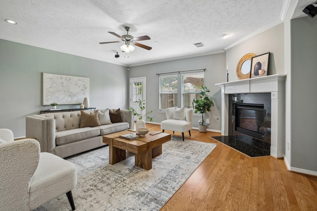 1334 Ella Place - Photo 10