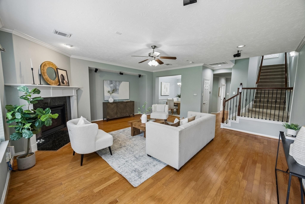 1334 Ella Place - Photo 11