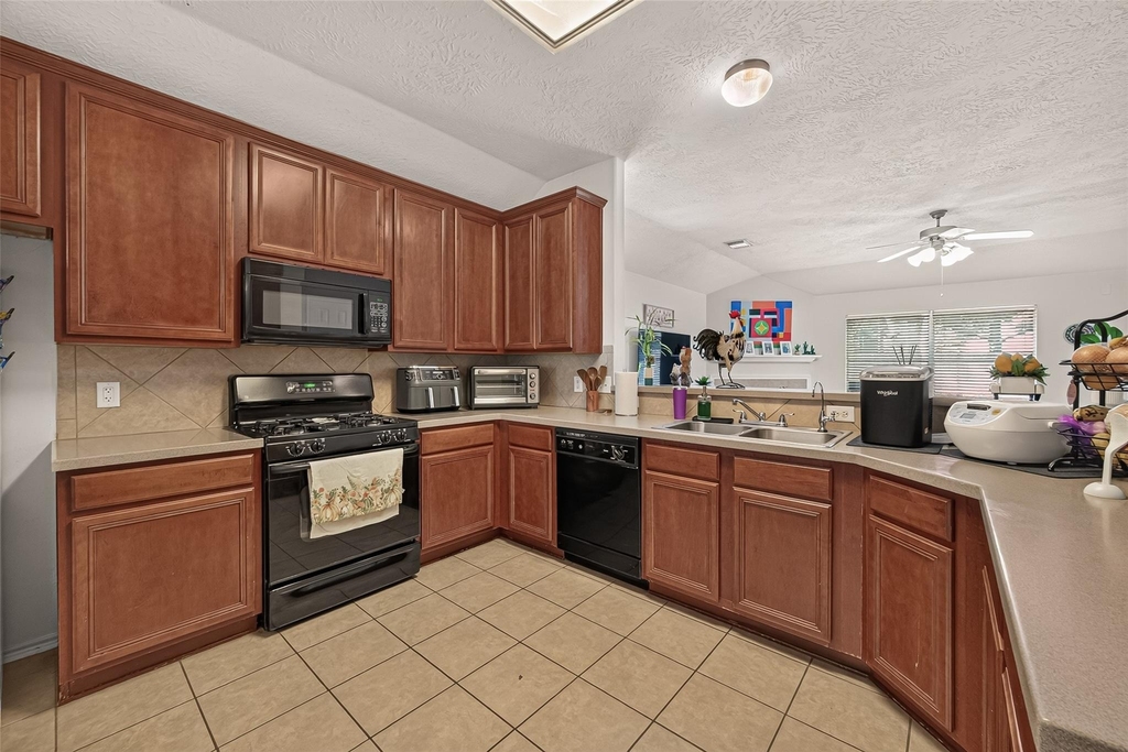 26910 Kingston Glen Lane - Photo 13