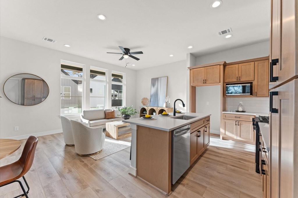 6514 Old Olive Tree Drive - Photo 3