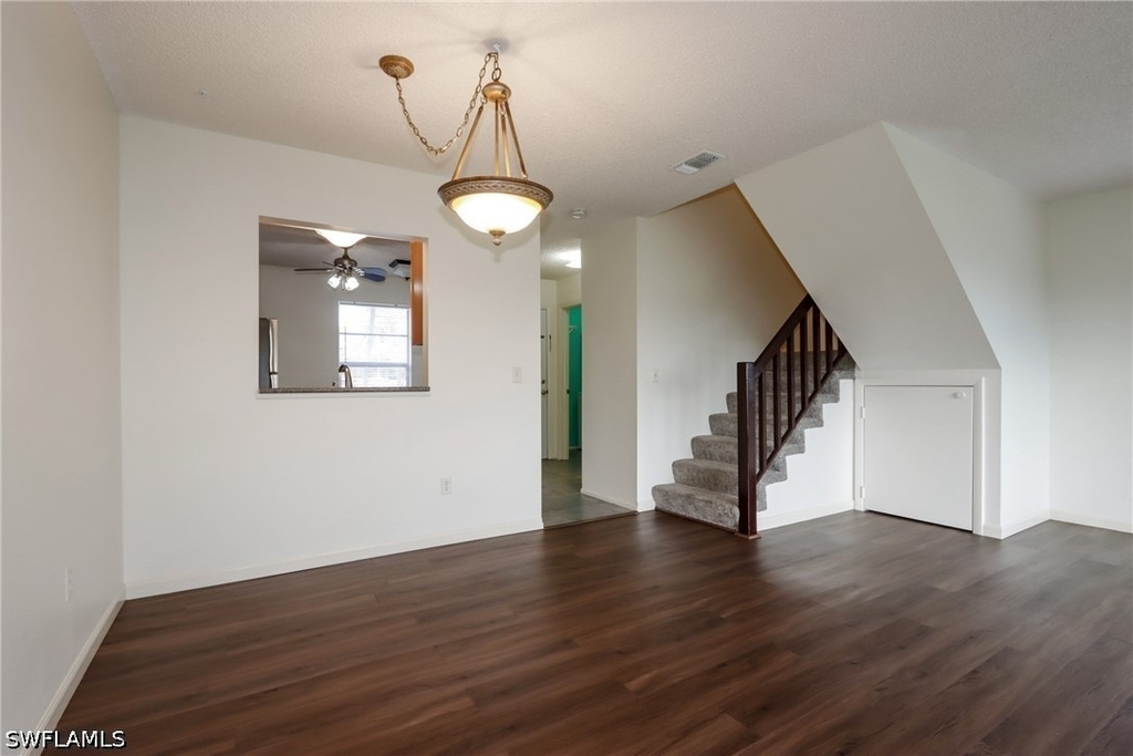 25484 Cockleshell Drive - Photo 5