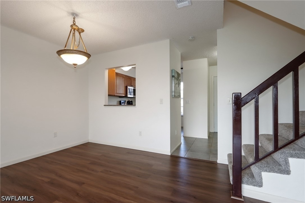 25484 Cockleshell Drive - Photo 4