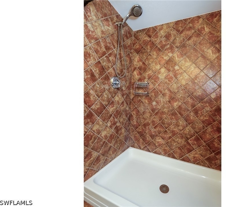 25484 Cockleshell Drive - Photo 17