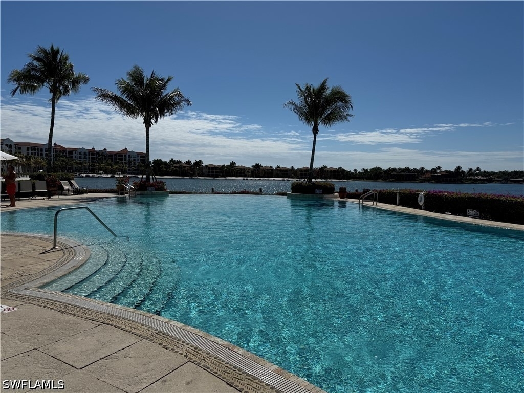 10060 Valiant Court - Photo 2