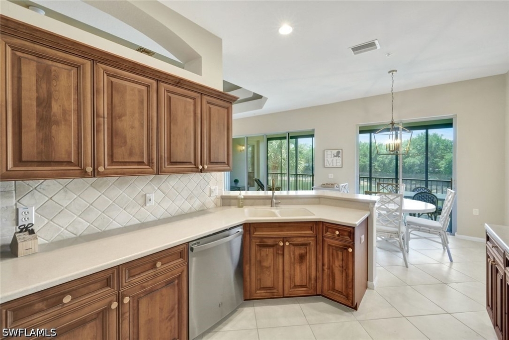10060 Valiant Court - Photo 17