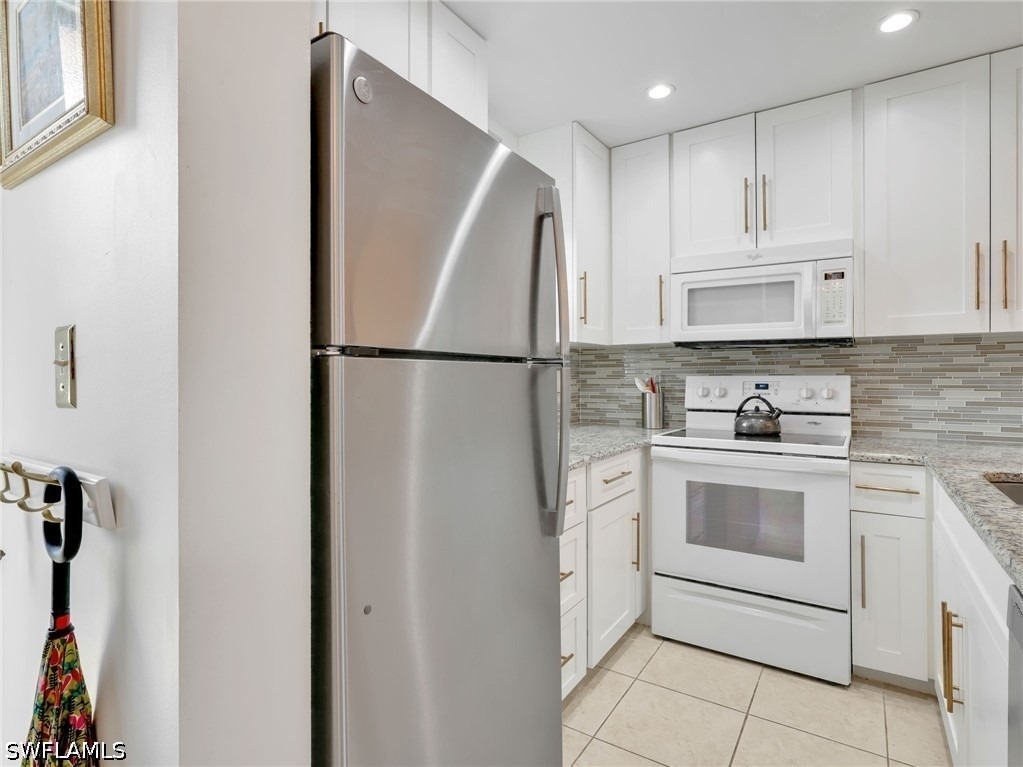 801 River Point Drive - Photo 6