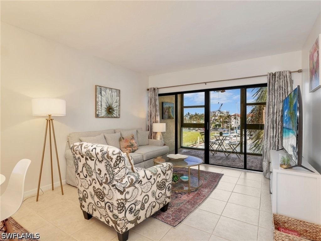 801 River Point Drive - Photo 9