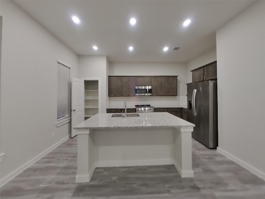 22635 Terrazzo Drive - Photo 4