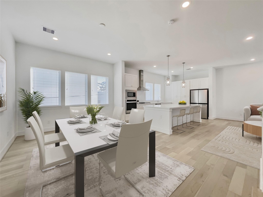 7711 Westside Villas Lane - Photo 1