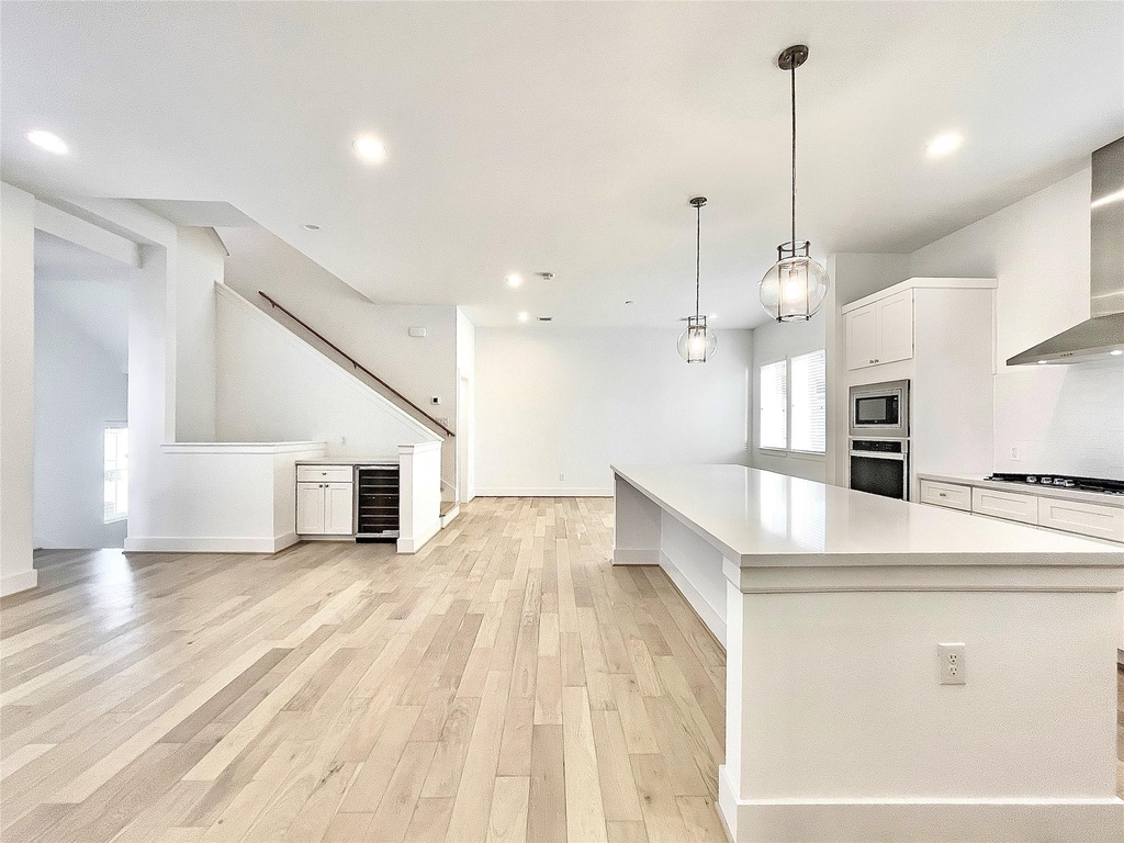 7711 Westside Villas Lane - Photo 9