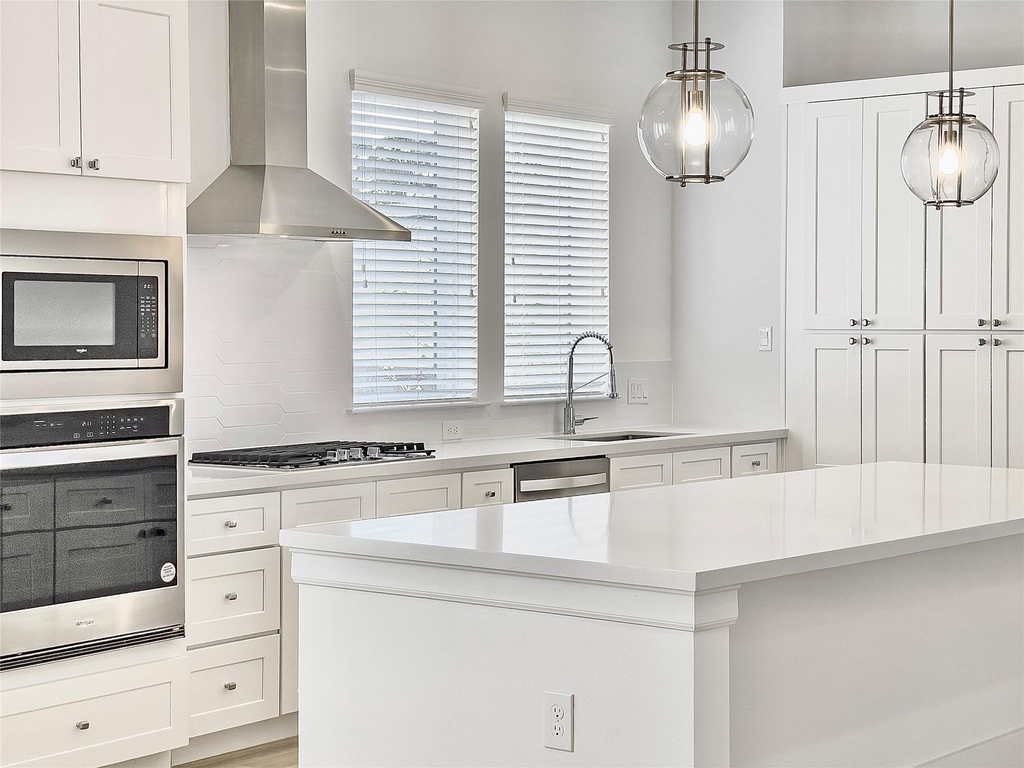 7711 Westside Villas Lane - Photo 12