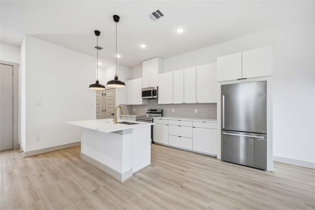 7555 Calhoun Street - Photo 8