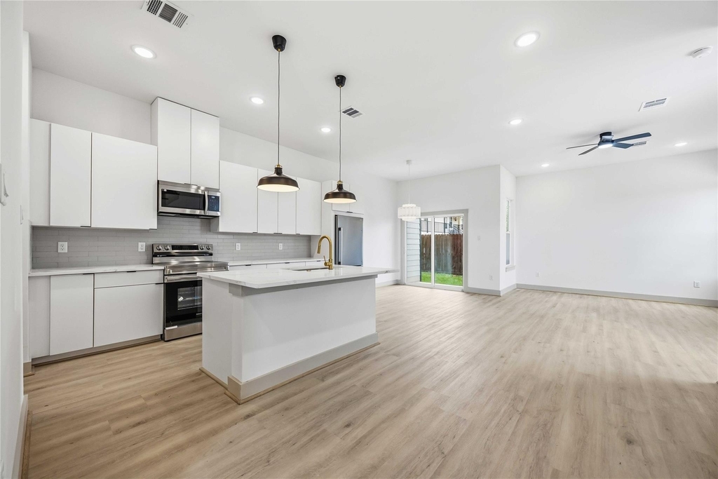 7555 Calhoun Street - Photo 6
