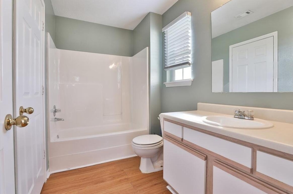 9042 Mcgallion Road - Photo 12