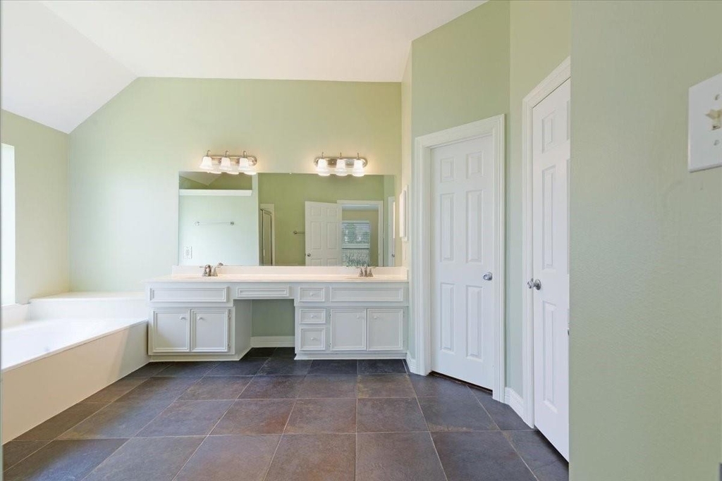 3010 Ravensport Drive - Photo 17