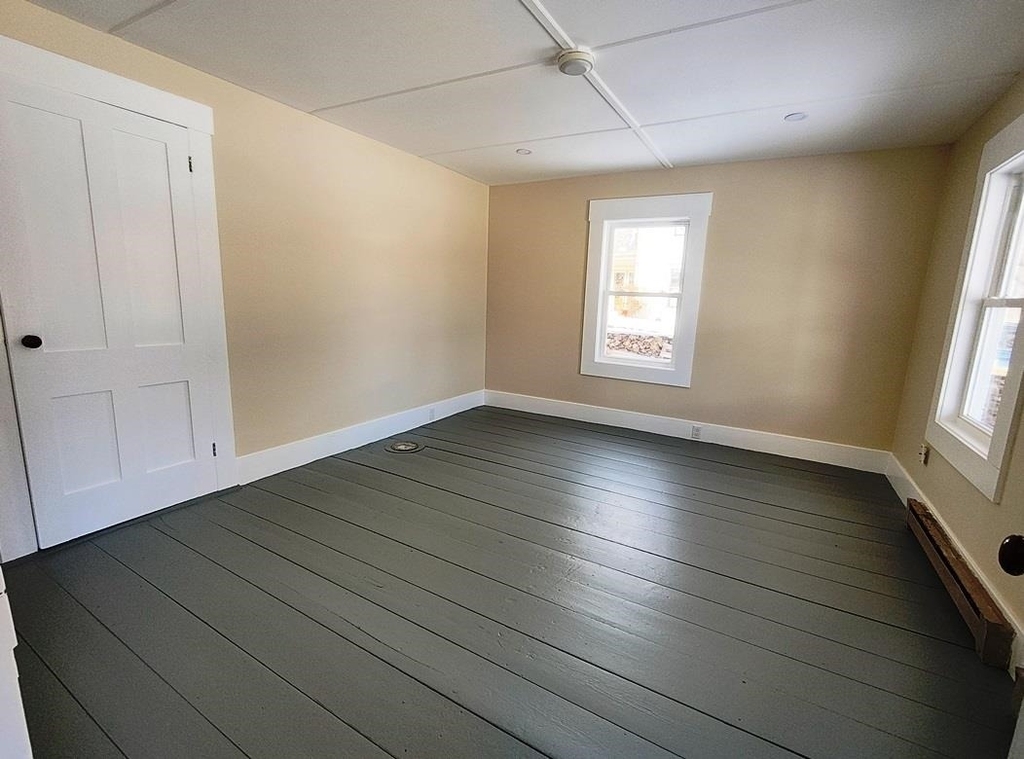 399 Main - Photo 3