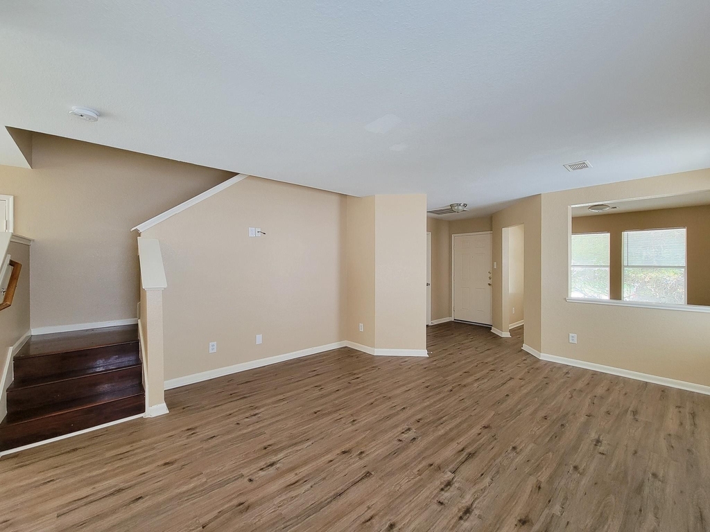 8106 Arrington Forest Lane - Photo 10