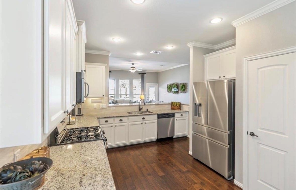 27903 Twin Knolls Lane - Photo 9
