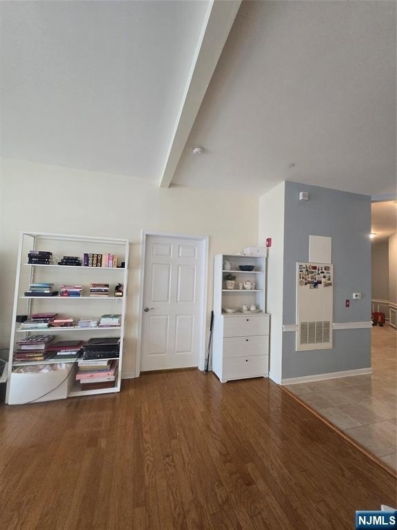 1111 Riverview - Photo 7
