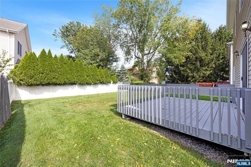 104 Larch - Photo 43