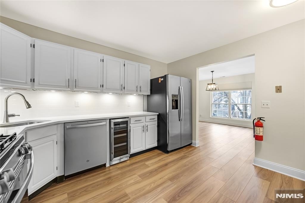 705 Pepperidge - Photo 9