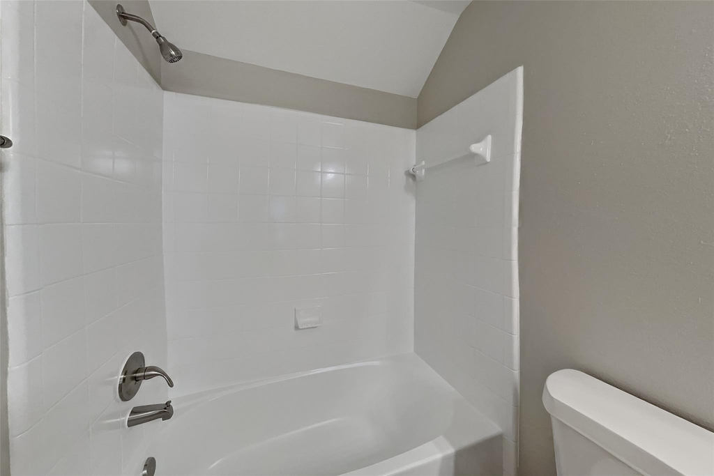 6810 Mahan Wood Drive - Photo 17