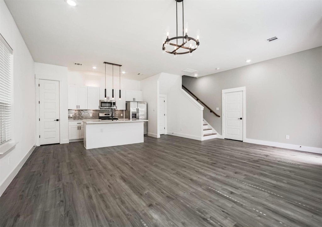 9307 Tower Street - Photo 9