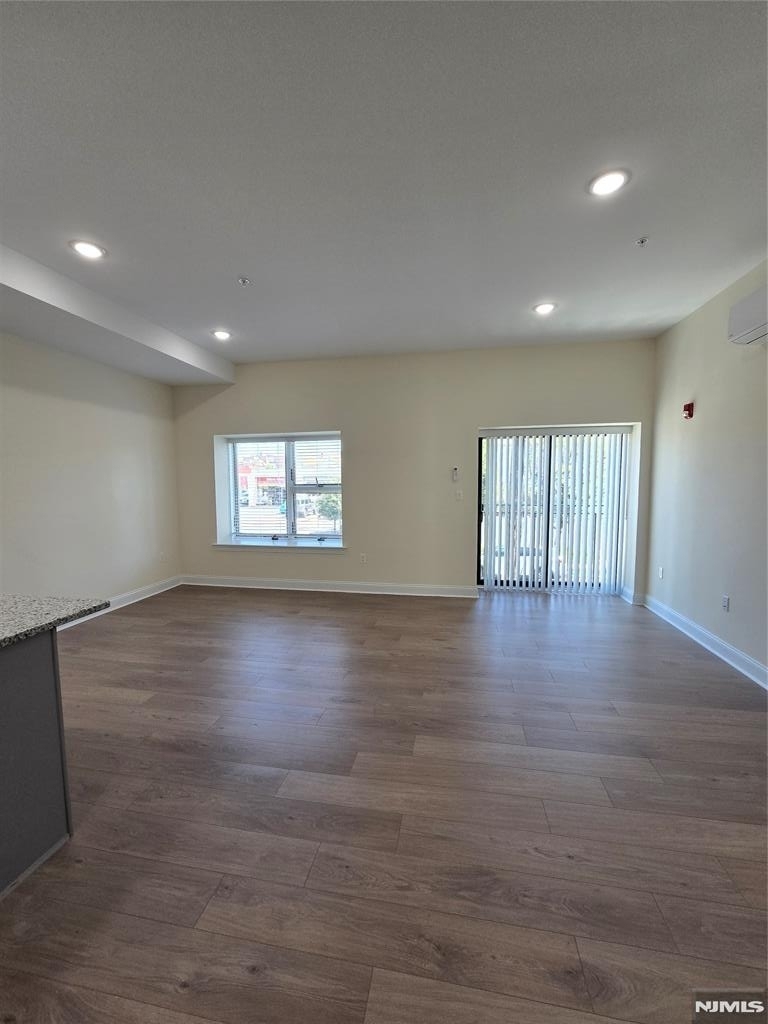 512 Kearny - Photo 7
