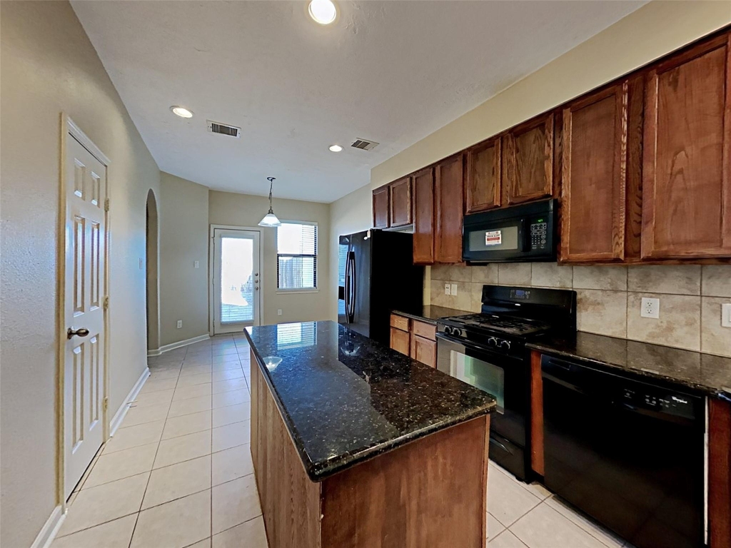 29712 Buffalo Canyon Drive - Photo 1