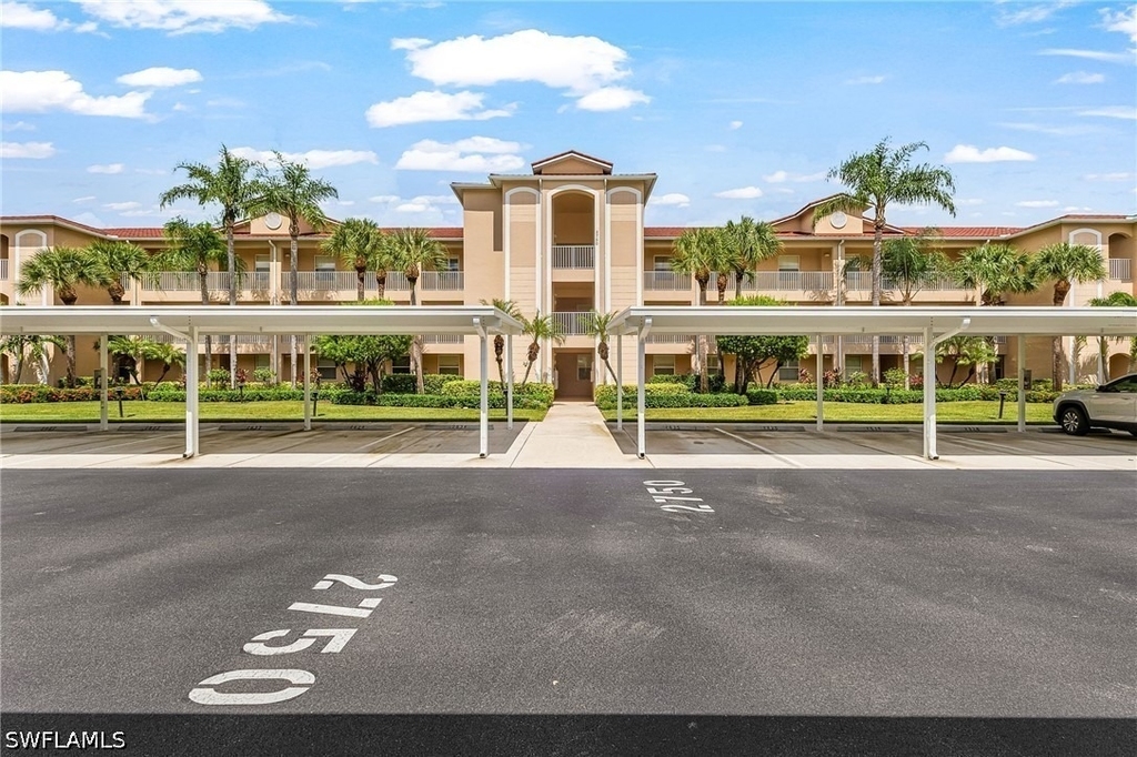 2750 Cypress Trace Circle - Photo 0